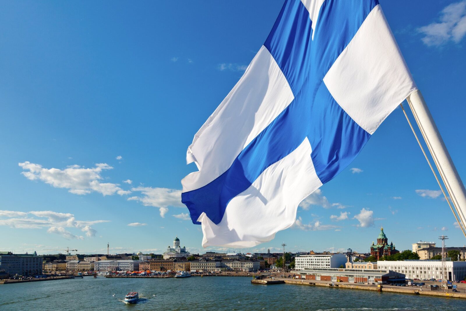 Un șofer finlandez a fost amendat cu o sumă record de 120.000 de euro pentru un infracțiune aproape neînsemnată dincolo de granițele României: depășirea limitei de viteză cu doar 29 km/h