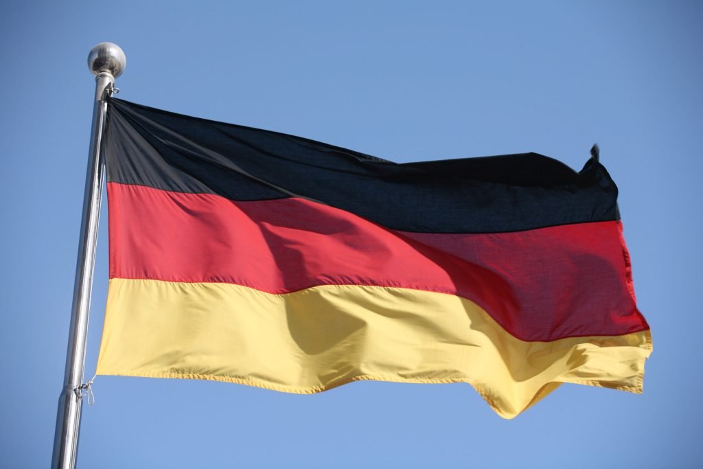 Verzii din Baden-Wurttemberg pentru o victorie neașteptată, în contextul ascensiunii extremei drepte Campania electorală pentru alegerile regionale din landul Baden-Wurttemberg, una dintre cele mai importante și influente zone din Germania, se apropie de final cu un rezultat care surprinde și alarmează politicienii și observatorii din întreaga țară