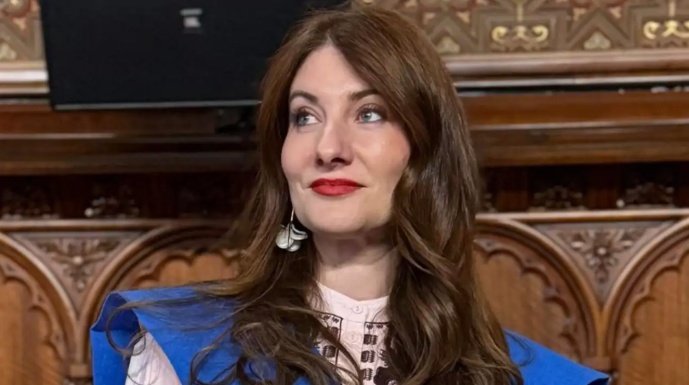 Un medic român a făcut valuri în lumea medicală din Spania după ce a obținut primul loc la examenul național MIR 2026, cel mai important test pentru admiterea la rezidențiat în Peninsula Iberică