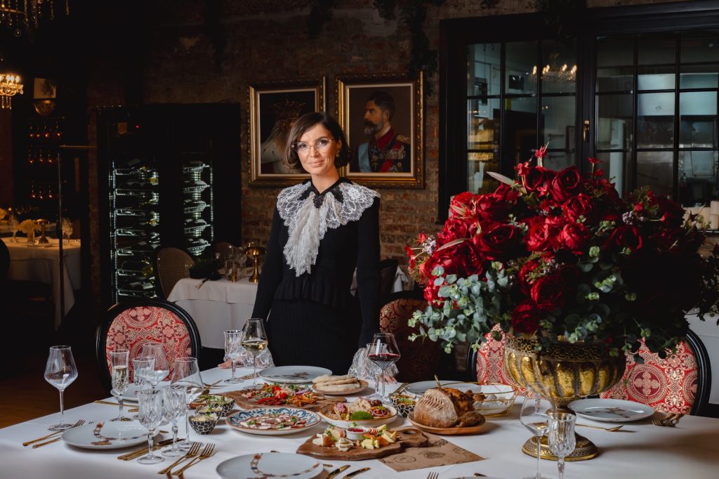Gastronomia românească, tradițională și autentică, face pași importanți pe scena internațională, bucurându-se de recunoaștere din ce în ce mai mare pentru calitatea și originalitatea produselor sale