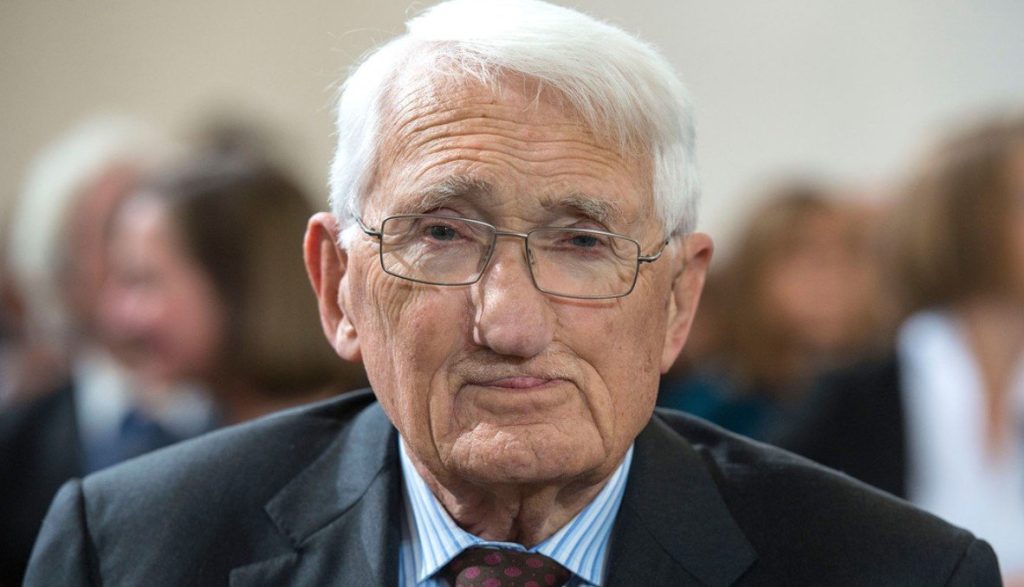 Filozoful și sociologul german Jürgen Habermas, una dintre cele mai influente personalități intelectuale ale secolului XX, a încetat din viață la vârsta de 96 de ani