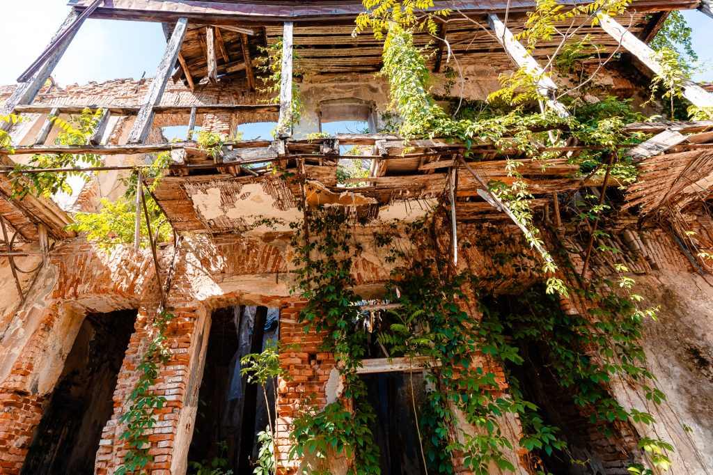 Primăria Municipiului București a anunțat finalizarea unui proiect crucial pentru patrimoniul cultural și urban al capitalei: restaurarea și consolidarea Hanului Solacolu, una dintre cele mai vechi și mai valoroase construcții din oraș, situată în inima istorică a Bucureștiului