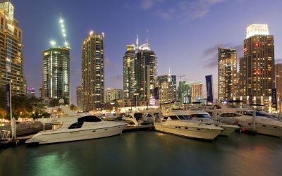 Dubai, destinație de lux foarte apreciată de turiști din întreaga lume, întâmpină o situație neașteptată pe fondul scăderii frecvenței zborurilor internaționale și al avertismentelor din partea mai multor guverne de a evita călătoriile în regiunea Golfului Persic