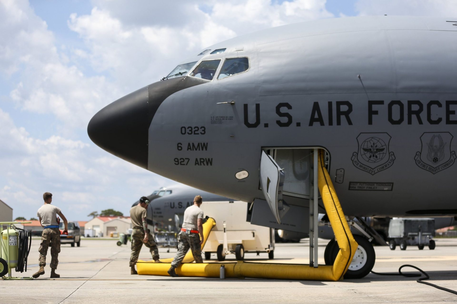 România întărește rapid capacitatea sa de apărare aeriană și sprijin logistic, după ce a primit primele trei avioane cisternă de tip Boeing KC-135 Stratotanker din Statele Unite