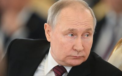 Putin solicită un armistițiu imediat în Iran, în contextul tensiunilor globale Președintele rus Vladimir Putin a făcut un apel surprinzător la العلماء din Iran pentru instaurarea unui armistițiu „imediat”, o declarație care atrage atenția asupra intensificării conflictelor și instabilității în regiune