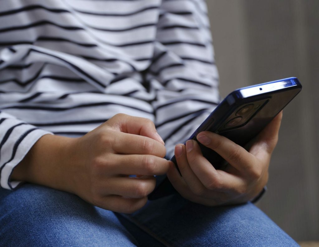 Proprietarii pot „să-și omoare” telefoanele furate. Apple, Google și Samsung, somați să acționeze