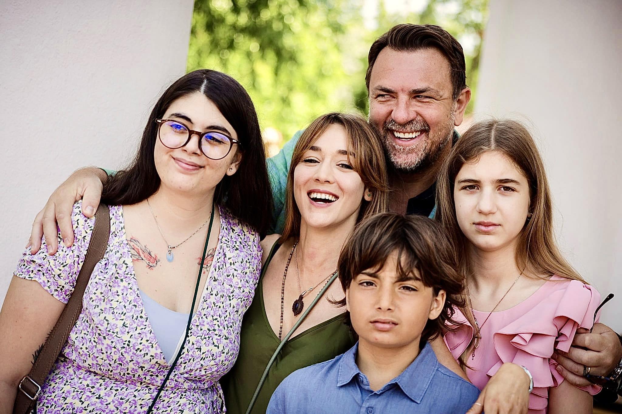 Horia Brenciu, nevoit să-și abandoneze planurile de zbor din cauza conflictului din Ucraina Artistul român Horia Brenciu trece prin momente dificile din cauza situației create de războiul din Ucraina, care afectează grav mobilitatea sa internațională