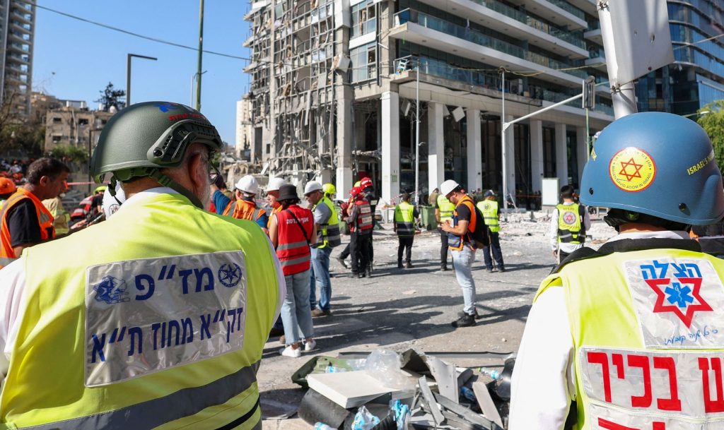 Reacția unui băiat din Israel la distrugerea școlii: reporterul izbucnește în râs (VIDEO)