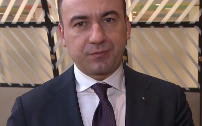 Ministrul Energiei, Bogdan Ivan, a solicitat autorităților române să ia măsuri rapid pentru a gestiona criza energetică și blocajele de pe piața petrolieră, avertizând asupra unui caz de urgență care necesita intervenție din partea Guvernului