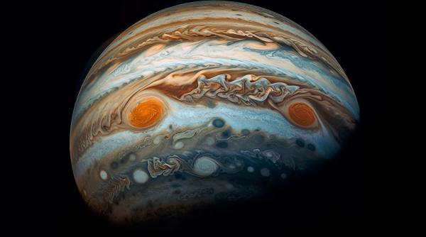 Jupiter revine în mers direct, aducând un suflu nou pentru cele patru zodii afectate După aproape trei luni de detenție retrogradă, marele Benefic, Jupiter, și-a reluat cursul normal, aducând speranță și oportunități pentru numeroși nativi