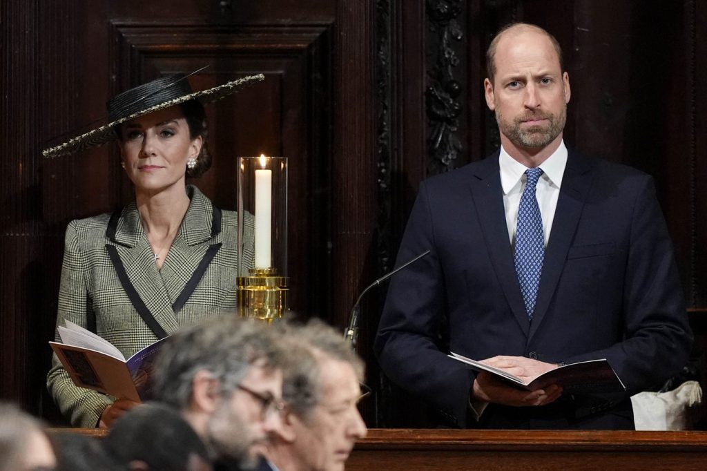 Familia regală britanică și ceremonia de inaugurare a arhiepiscopului de Canterbury: o manifestare de tradiție și modernitate Prezența cuplului regal William și Kate Middleton la ceremonia de întronizare a Sărehei Mullally în funcția de arhiepiscop de Canterbury a reafirmat importanța acestui eveniment pentru biserica și societatea britanică