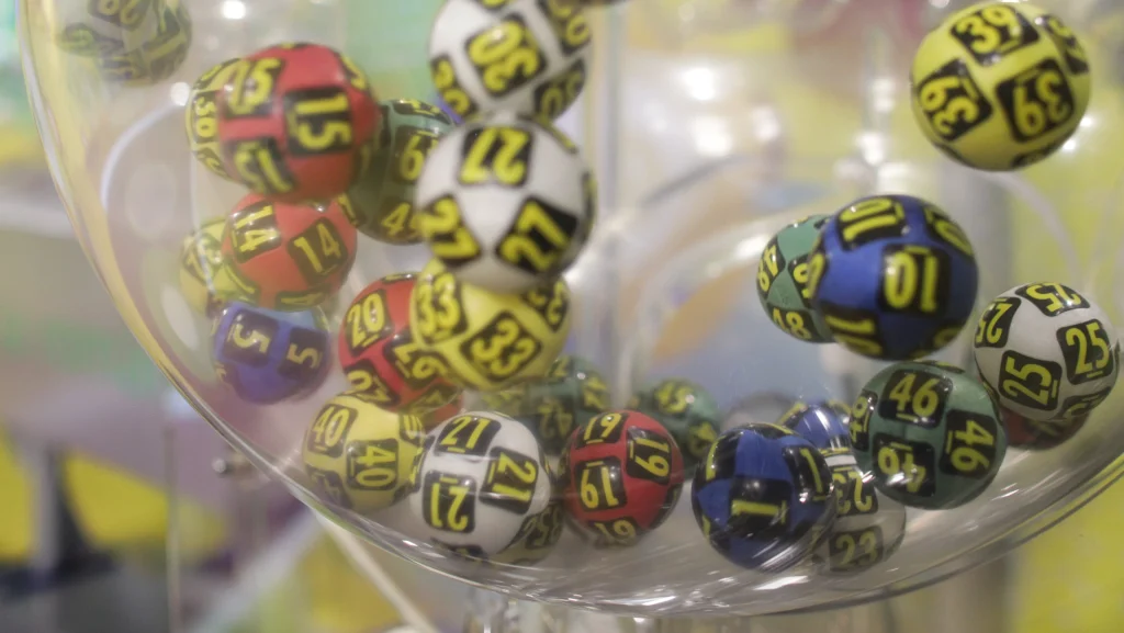 Primarul orașului Râșnov, Horia Motrescu, a anunțat recent că intenționează să solicite clarificări din partea Instituției Prefectului Brașov în privința modului în care va fi aplicată Ordonanța de Urgență 7/2026