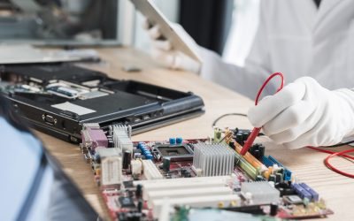 5 greșeli ce distrug laptopul fără să îți dai seamă