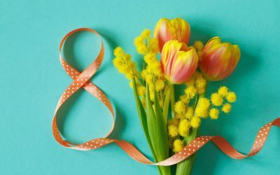 Ziua Internațională a Femeii, celebrată anual pe 8 martie, nu este doar o ocazie de a oferi flori și urări, ci și un moment de reflecție asupra luptei și progreselor realizate de-a lungul secolului XX pentru drepturile femeilor