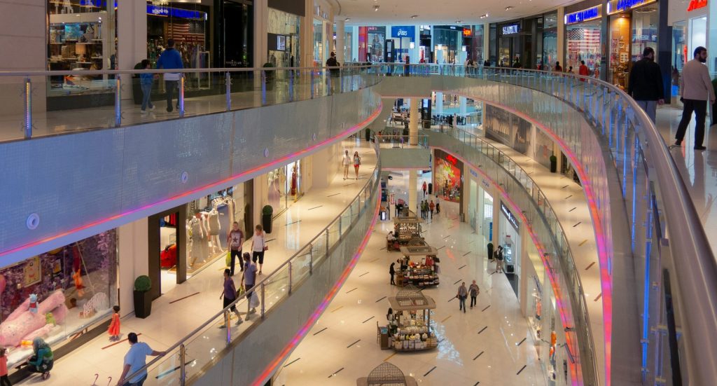 Președintele Emiratelor a vizitat Dubai Mall și a făcut un gest pentru localnici și turiști (VIDEO)