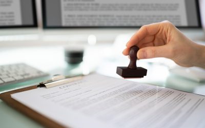 Când vine vorba de moștenire, legislația românească garantează drepturi esențiale pentru minoritari și pentru membrii familiei apropiate, chiar și în fața dorințelor exprimate în acte testamentare