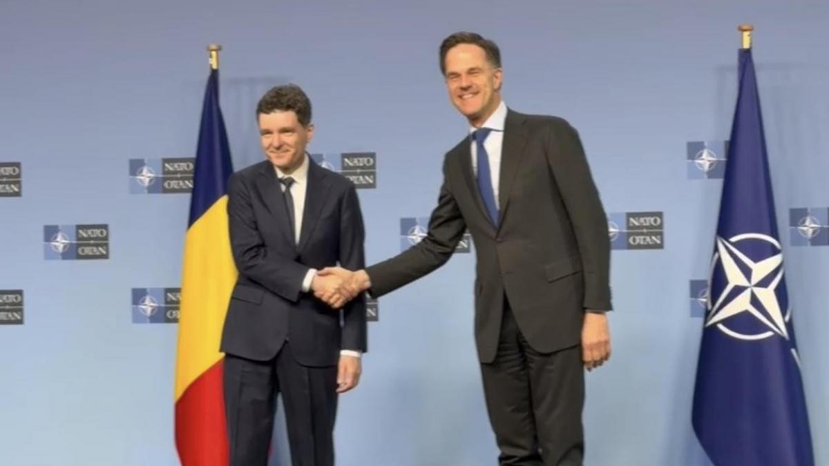 Nicușor Dan a discutat cu Mark Rutte despre situația politicii românești înainte de summitul european de la Bruxelles Înaintea manifestării decise de a lua decizii cruciale pentru viitorul Uniunii Europene, primarul Capitalei, Nicușor Dan, a avut o întâlnire cu premierul olandez Mark Rutte, într-un moment de tensiune și incertitudine pe scena europeană