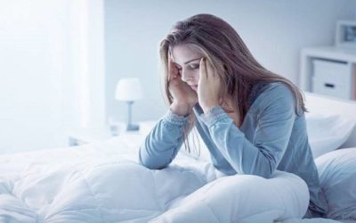 Simptomele cancerului pot fi ușor de trecut cu vederea în stadiile incipiente, deoarece adesea se manifesta prin semne nespecifice, similare cu cele ale unor probleme obișnuite de sănătate