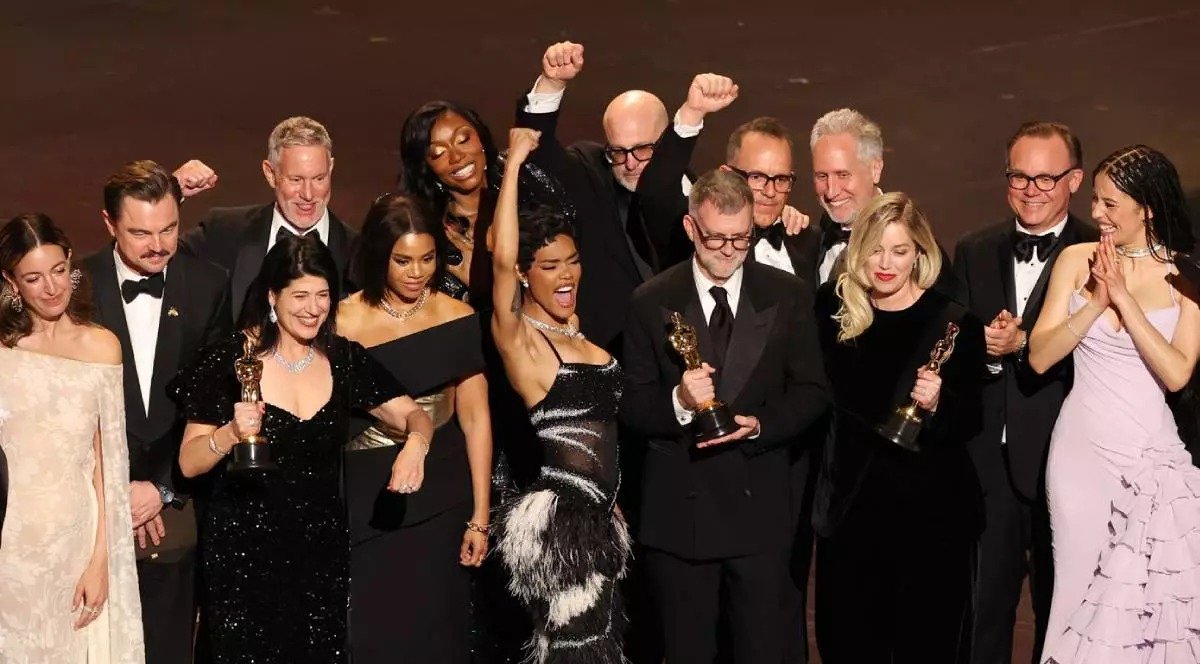 Oscar 2026: câștigători, remarci și punerea în scenă a filmelor „One Battle After Another”, „Sinners”, Michael B. Jordan și Jessie Buckley