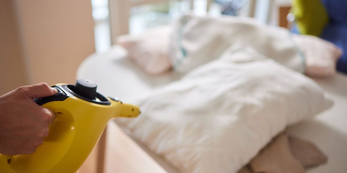 Frecvența recomandată a spălării pernelor, conform experților