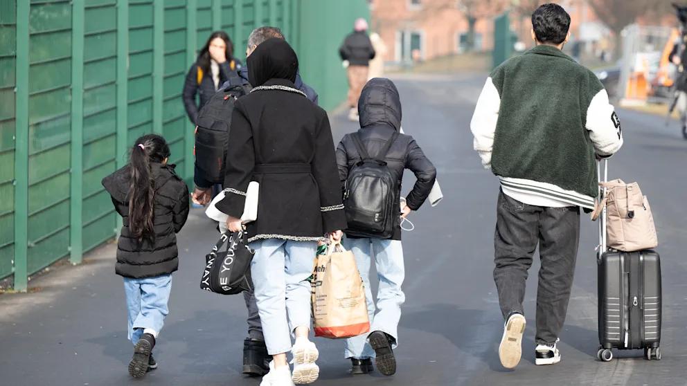 Aproximativ două treimi dintre solicitanții de azil adulte, care au depus prima oară cereri în Germania în anul 2025, nu au putut prezenta pașaport sau alte acte de identitate în momentul solicitării