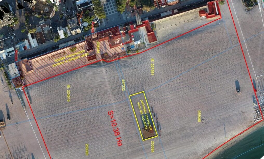 Nicio firmă interesată să transforme plaja Cazino din Mamaia într-un punct de atracție pentru evenimente private sau publice Zona de plajă adiacentă celebrului Cazino din Mamaia, considerată de mult timp un simbol al litoralului românesc, rămâne în continuare neexploatată din punct de vedere comercial