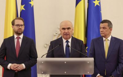 Situație tensionată în peisajul politic românesc: PNL și USR anunță că nu vor mai coopera cu PSD dacă se va provoca o criză politică Criza politică actuală din România pare să fi atins un nou vârf de tensionare, odată cu declarații ferme din partea PNL și USR, care afirmă categoric că nu vor mai forma alianțe guvernamentale cu PSD dacă social-democrații vor încerca să destabilizeze actuala situație politică prin inițierea unei crize parlamentare
