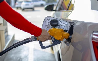 Prețurile petrolului cresc peste un dolar pe baril, temeri legate de escaladarea conflictului din Orientul Mijlociu alimentând neliniștile pieței Pe fondul tensiunilor din Orientul Mijlociu, cotațiile pentru petrolul brut au înregistrat o creștere semnificativă, după o zi marcată de scăderi consecutive