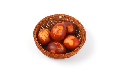 Atenție la cumpărături de Paște: riscuri ascunse în ouă, vopsea și alte produse tradiționale Se apropie sărbătorile pascale, iar pregătirile pentru masa festivă readuc în prim-plan grija față de siguranța alimentelor