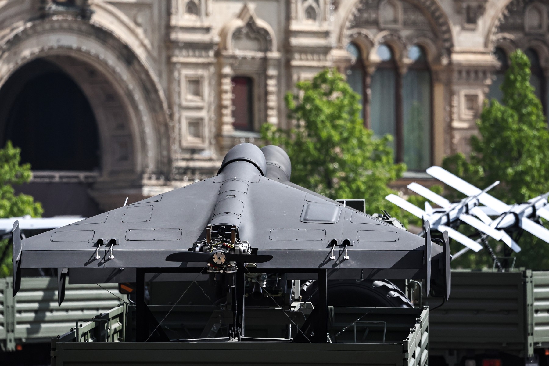 Rusia intensifică extinderea infrastructurii militare în vecinătatea Ucrainei, pregătindu-se pentru noi operțiuni de control și interceptare a dronelor, notează oficialii de la Kiev