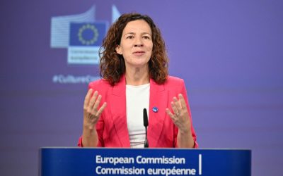 Inteligența artificială redimensionează fundamental peisajul educației în Europa, forțând cadrele didactice să se adapteze noilor realități tehnologice și etice