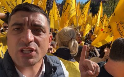 Premierul Ilie Bolojan respinge orice dialog cu AUR privind formarea unei noi majorități Premierul Ilie Bolojan a clarificat joi, într-un interviu pentru G4Media, poziția guvernului său în legătură cu speculațiile privind posibile negocieri cu partidul AUR și parlamentarii nemulțumiți din această formațiune