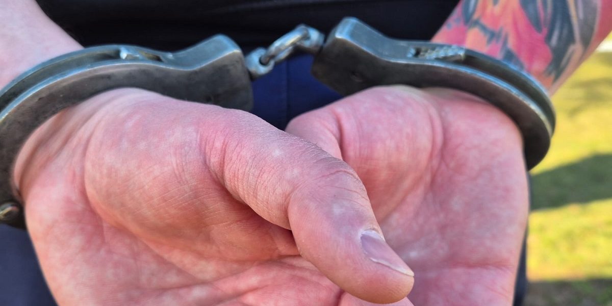 Bunicul lui Mario, minorul ucis în Cenei, reținut după agresiune asupra mamei unui suspect