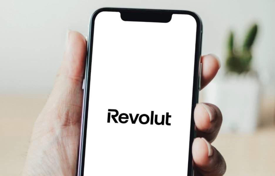 Revolut obține licență completă în Marea Britanie după ani de așteptare