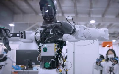 Roboți umanoizi antrenați în China într-o „școală de roboți”