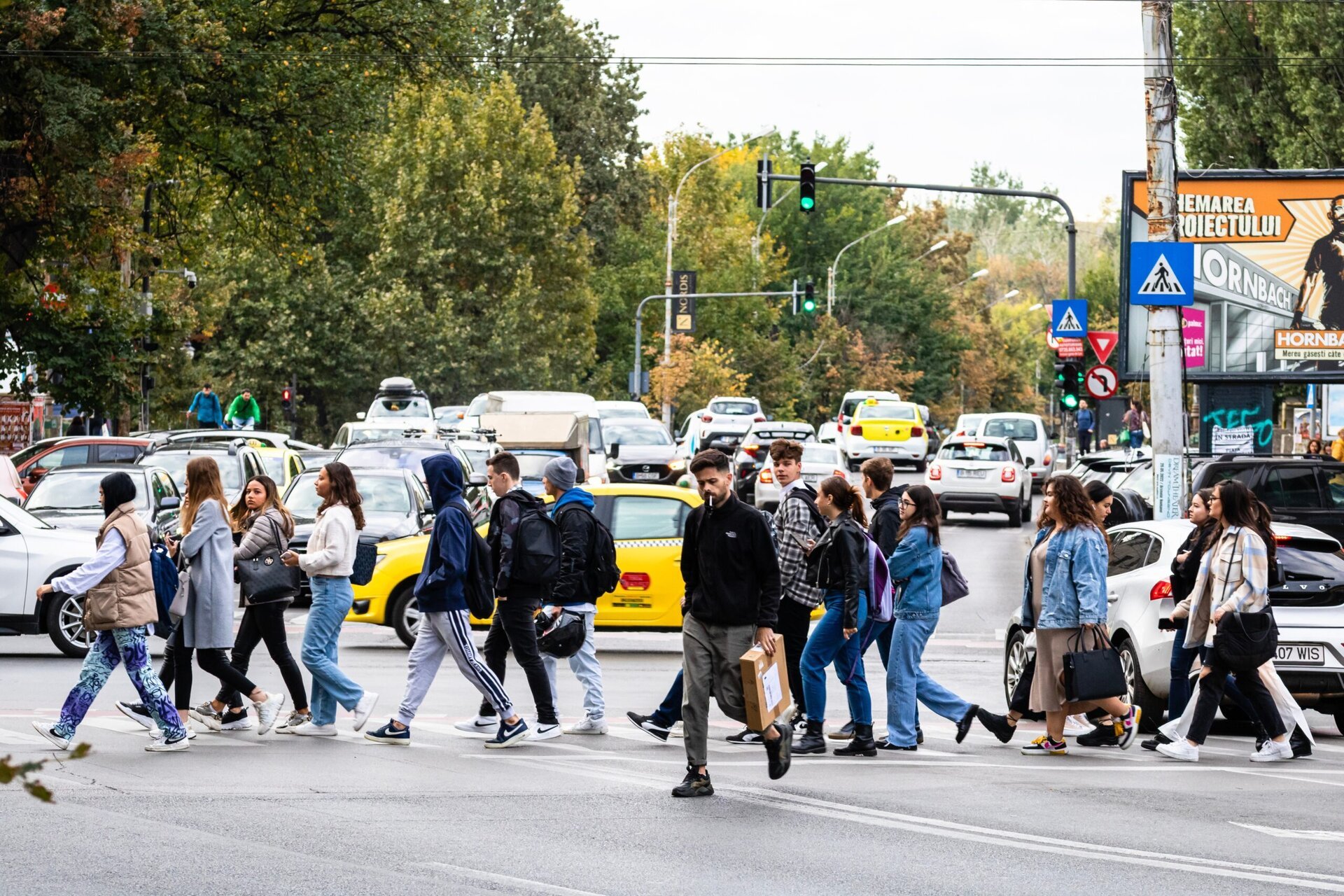 România în topul global al datoriei: unde se află în clasament și ce înseamnă acest lucru pentru economie În contextul economic actual, nivelurile datoriei publice și private ale statelor din întreaga lume continuă să crească, atingând cifre record în multe țări dezvoltate și nu numai