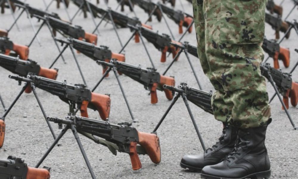 Industria de apărare din România, în pragul unor schimbări cruciale de finanțare, dar ignorată de programul european SAFE Negocierile dintre reprezentanții industriei de apărare din România și sectorul bancar au scoasă la iveală lacune grave în accesul companiilor la finanțare