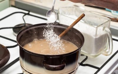 Cât de multă sare trebuie să pui în ciorbă pentru un gust perfect În alegerile cotidiene ale bucătarilor amatori, dozajul corect al sării constituie uneori o adevărată provocare