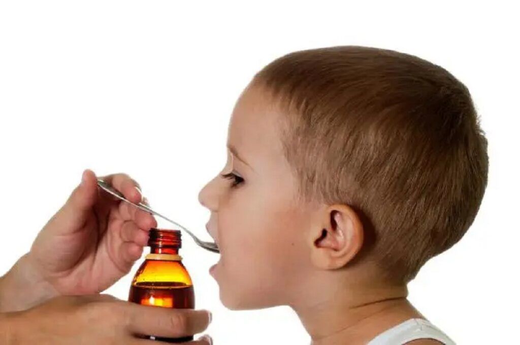 Avertisment de siguranță în Statele Unite: aproape 90.000 de sticle de ibuprofen pentru copii retrase de pe piață din cauza contaminării O alertă majoră de sănătate publică a fost emisă recent în Statele Unite, odată cu anunțul autorităților de reglementare privind retragerea aproape 90.000 de sticle de ibuprofen lichid pentru copii