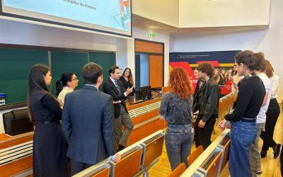 Primăria Municipiului București lansează un apel pentru tineri: oportunități în administrația publică locală Tinerii și viitorul administrației publice din capitală ies în prim-plan în discursul oficial al Primăriei Municipiului București, care își propune să atragă cei mai bine pregătiți specialiști în sectorul public pentru a contribui la modernizarea și digitalizarea serviciilor oferite cetățenilor