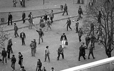 Marele black-out al Târgu Mureșului din 1990: Trecutul sângeros revine în lumină la comemorarea celor 36 de ani La trei decenii și jumătate după încetarea violențelor sângeroase de la Târgu Mureș, Muzeul Casa Terorii din Budapesta a marcat, pentru a patra oară, evenimentele violente din martie 1990, amintind de unul dintre cele mai întunecate episoade din istoria recentă a României
