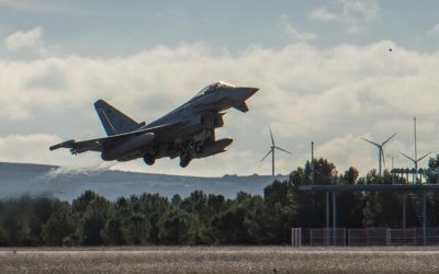 Sistemele de apărare aeriană din județul Tulcea au fost activate de urgență duminică seara, în urma unei incidente care a stârnit alarmă în zonă, după ce Forțele Aeriene Române au detectat o țintă neidentificată apropiată de granița aeriană a țării