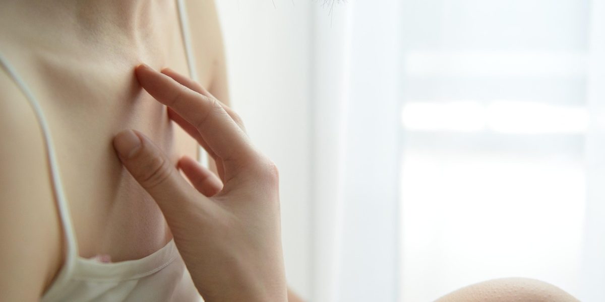 Trei eleve implicate într-un conflict fizic la o școală din Prahova