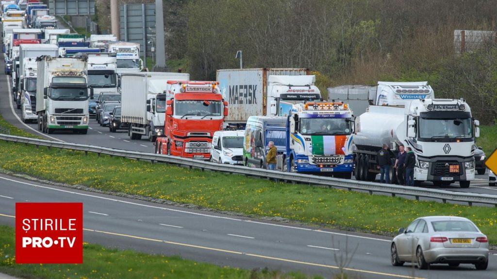 Irlandezii furioși blochează rafinăria: „Este ilogic” din cauza prețurilor mari la carburanți