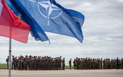 România marchează astăzi 22 de ani de când a aderat oficial la Alianța Nord-Atlantică, o alianță militară care a devenit pilon central al securității naționale și regionale