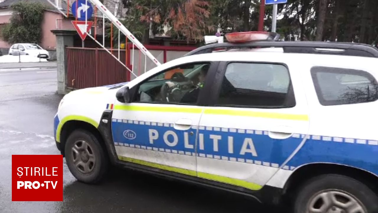 Livrator, bătut crunt cu ranga și lovit de mașină, la Cluj