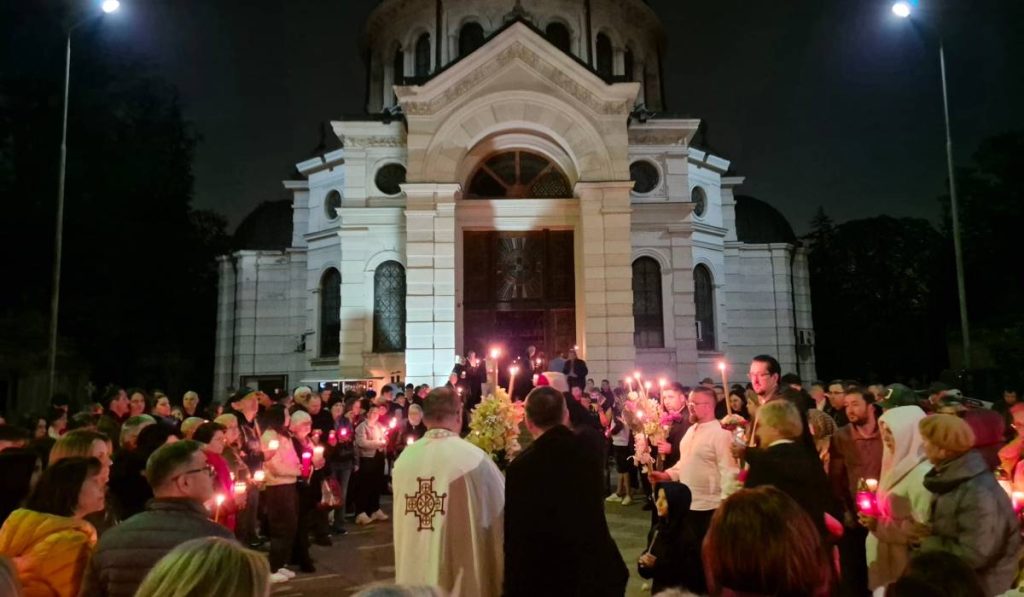 Când mergeți la biserică: Ora la care se sfințește pasca de Paște