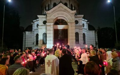 Când mergeți la biserică: Ora la care se sfințește pasca de Paște