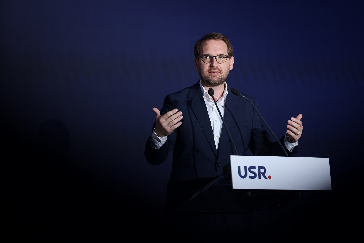 USR atacă PSD: „Opriți jocul cu economia! Criză politică, pericol pentru români”
