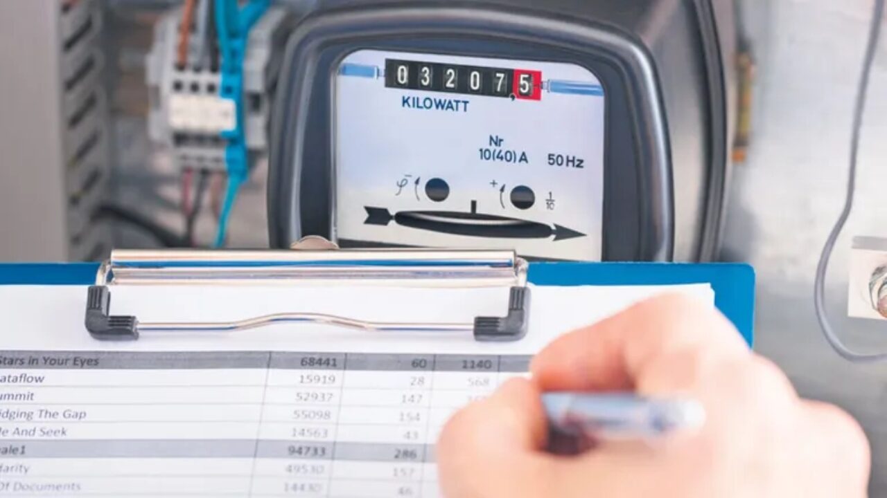 Risc potențial, dar NU șoc pe piața energetică, spun experții